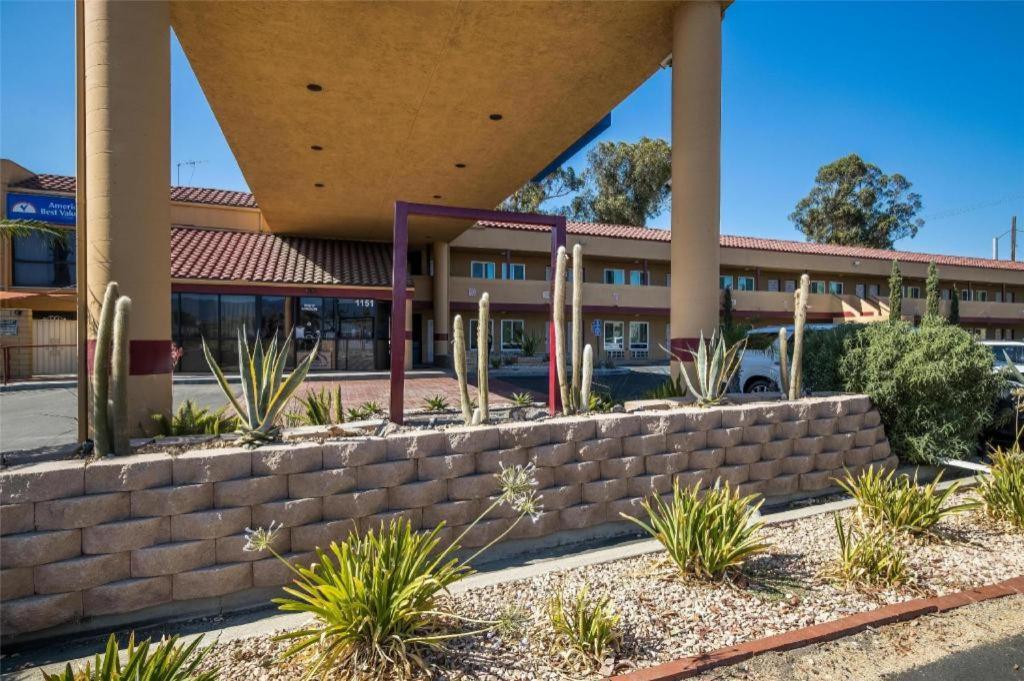 Americas Best Value Inn Redlands San Bernardino Kültér fotó